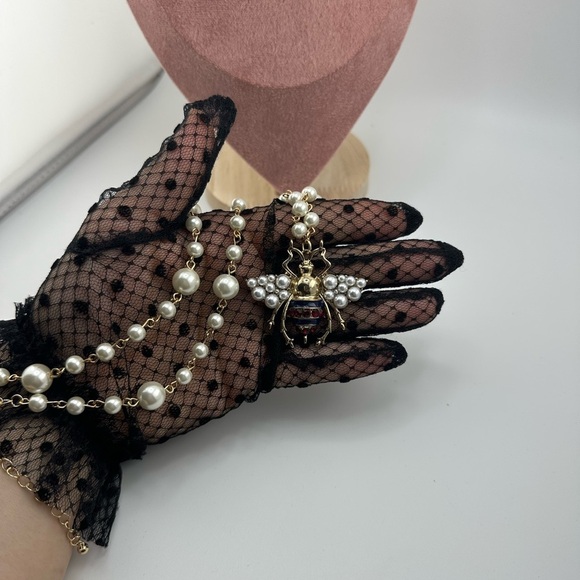 Anthropologie Pearl Bee Elegant Long Gold Necklace - Picture 4 of 17